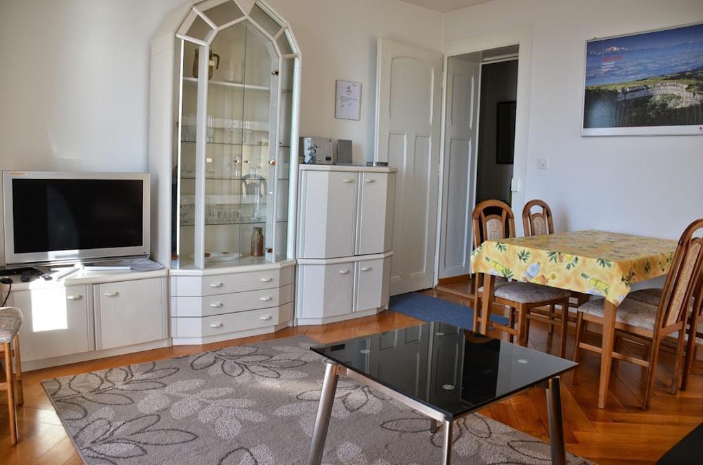 Appartements Vacances Saars 33 Neuchatel Bilik gambar
